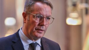 Schweitzer fordert von SPD "auf allen Ebenen Veränderung"