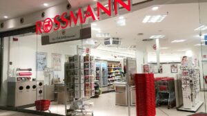 Rossmann-Chef fordert höhere Steuern auf hohe Gewinne