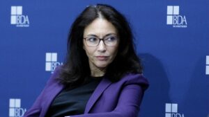 Fahimi pocht auf "deutlichen Sprung" beim Mindestlohn