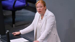 SPD-Fraktionsvize Schmidt: "Kein Beamter muss Angst haben"