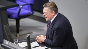 Grünenfraktion will gegen AfD "gesamten Instrumentenkoffer" nutzen