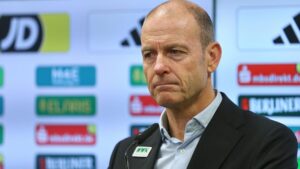 FC Augsburg trennt sich von Cheftrainer und Sportdirektor