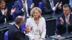 Bundestagspräsidentin Klöckner lehnt Bürgerräte ab