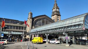 Mindestens zwölf Verletzte bei Messerangriff in Hamburg