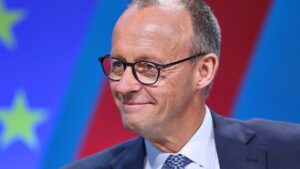 Politbarometer: Union legt leicht zu – AfD büßt ein