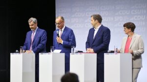 Linke sieht "angekündigten Rechtsbruch" im Koalitionsvertrag