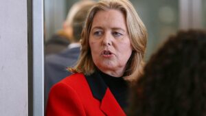 Bas legt Aufsichtsratsmandat bei HKM nieder und mahnt Thyssenkrupp