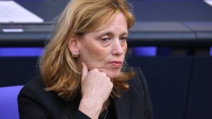 Prien nennt hohe Männerquote im Koalitionsausschuss "bitter"