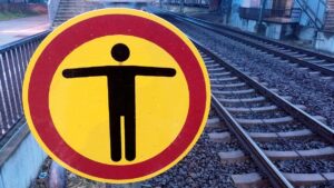 Unwetter legt Bahnverkehr zwischen Berlin und Hamburg lahm