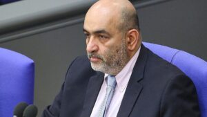 Nouripour: Berlin soll zur Deeskalation im Nahen Osten beitragen