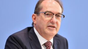 Dobrindt reist überraschend nach Israel