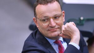 Spahn verlangt "europäischen nuklearen Schutzschirm"