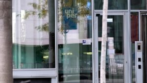 Bericht: Uniper will 400 Stellen abbauen