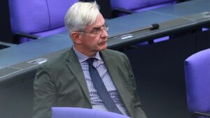 Union hält an Reform der Schuldenbremse fest