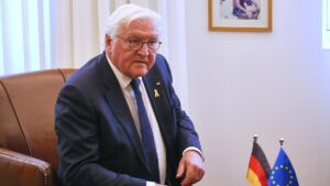 Steinmeier begrüßt Wehrpflicht-Debatte