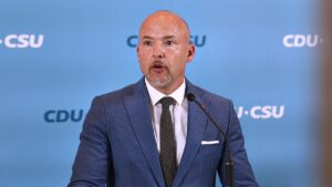 Hoffmann verteidigt Verfassungsgerichts-Kandidatin Brosius-Gersdorf