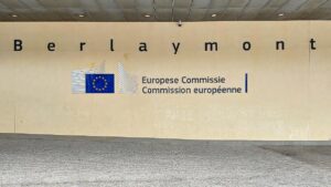 Von der Leyen kündigt Zahlungsstopp an Israel an