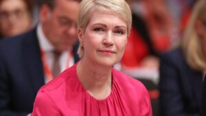 Schwesig lehnt Anhebung des Renteneintrittsalters ab
