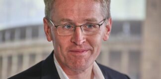 Günther zeigt sich offen für Debatte um Teilzeitarbeit