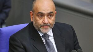 Nouripour für Verlängerung der Wahlperiode auf fünf Jahre