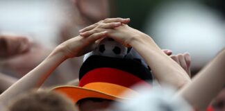 Deutschland spielt bei WM gegen Curacao, Elfenbeinküste und Ecuador