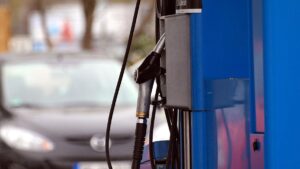 Dieselpreis gibt nach – Benzinpreis sinkt leicht