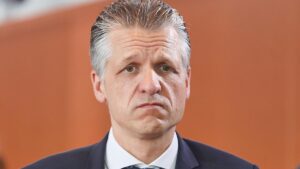 Kanzleramtschef warnt vor Ausspähung Deutschlands durch Russland