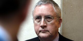 Güllner gibt Forsa-Geschäftsführung ab