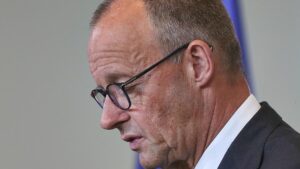 Forsa: Union und AfD gleichauf – Zufriedenheit mit Merz sinkt