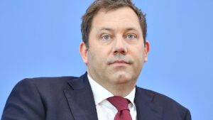 Klingbeil setzt auf härteren Kurs gegen Sozial- und Steuerbetrug