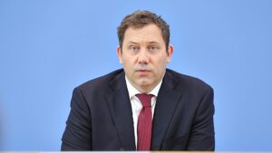 Union erteilt Klingbeil bei Steuererhöhungen Absage