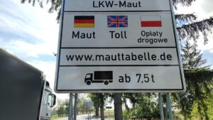 Weniger mautpflichtige Lkws auf Autobahnen