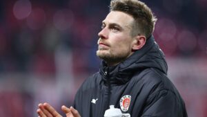 FC St. Pauli verlängert Vertrag mit Innenverteidiger Hauke Wahl