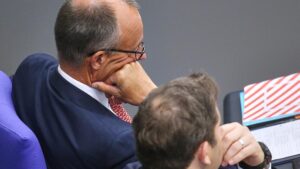 Infratest: Zufriedenheit mit Schwarz-Rot sinkt auf Rekordtief