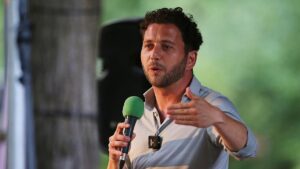 Grüne rufen Linke zu Zustimmung für Richterkandidaten auf