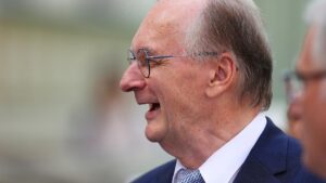 Haseloff stellt Pfad für Klimaneutralität bis 2045 infrage