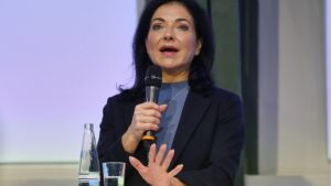 Reiche will bei Wasserstoff zunächst auf Gas setzen