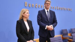 Schnieder bestätigt: Evelyn Palla wird neue Bahn-Chefin