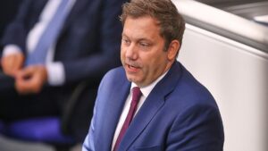 Haushaltswoche beginnt – Klingbeil warnt vor Status quo