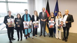 Merz trifft sich mit Angehörigen deutscher Hamas-Geiseln