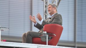 Söder zu TV-Duell mit AfD-Kandidaten bereit
