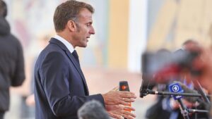 Russische Vermögen: Macron will europäisches Darlehen für Kiew
