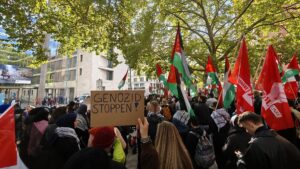 Anti-Israel-Demo vor dem Auswärtigen Amt
