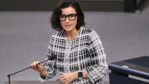 Bär erwägt Umbenennung von Bafög