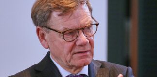 Wadephul verurteilt Terroranschlag in Sydney