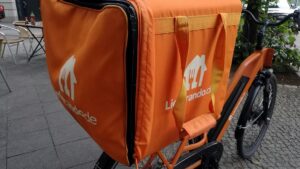 Lieferando entlässt 1.500 Kuriere