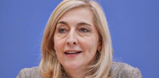 Warken will mehr Frauen im Koalitionsausschuss