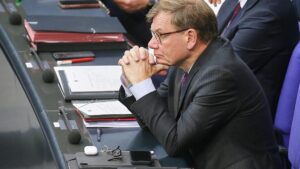 SPD und Grüne stärken Wadephul bei Syrien-Abschiebungen den Rücken