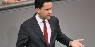 JU macht im Rentenstreit Druck auf Merz