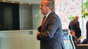 Pistorius warnt vor Demokratie-"Müdigkeit"